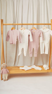Set Polo Bobo + Pant Perla Flores Lila de algón pima