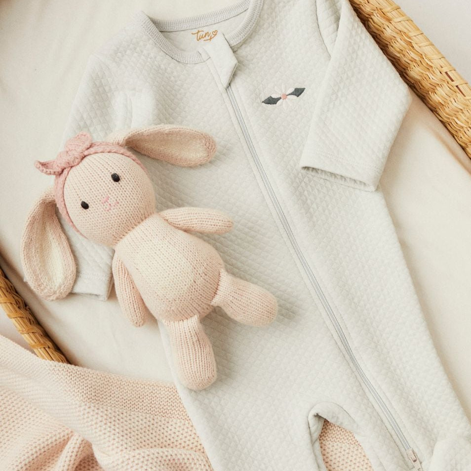 Enterizo Cierrre  Celeste Bordado Flores de Jackard de algodón