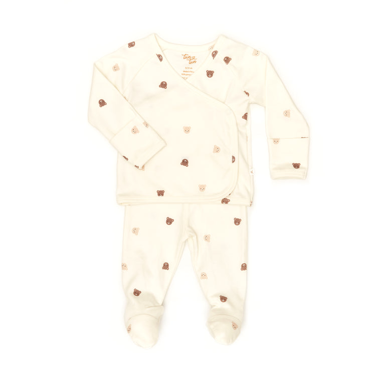 AJUAR KIMONO DE ALGODÓN PIMA + OSITO SONAJA + CAJITA DE REGALO