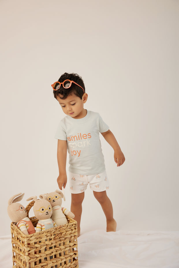 Pijama algodón pima celeste + short bicicletas celeste y naranja